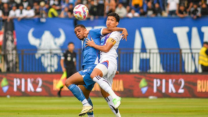 Hasil Piala Presiden 2025 Persib Bandung vs Port FC: Pangeran Biru Tumbang di Hadapan Bobotoh