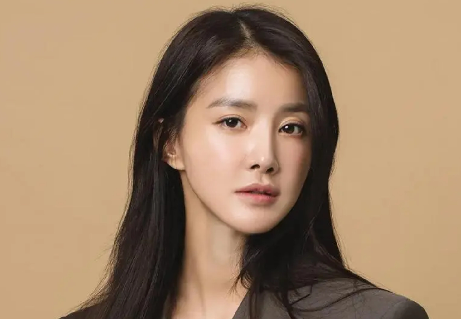 Aktris Lee Si Young Hamil Lewat Program IVF, Transfer Embrio Tanpa Persetujuan Mantan Suami