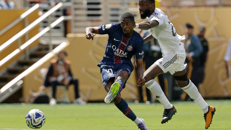 Membedah Kekalahan Real Madrid: Keok 0-4 dari PSG, Apa yang Terjadi?
