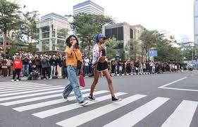 Streetwear 2025: Evolusi Gaya Urban yang Mendominasi Dunia Mode